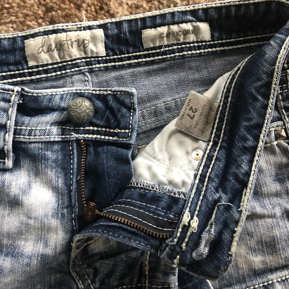 Day trip jean shorts - Picture 3 of 3